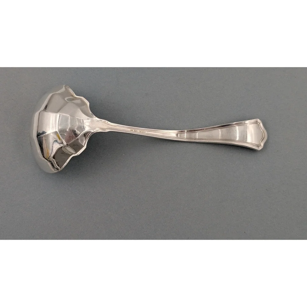 R Wallace & Sons Washington Sterling Silver Gravy Sauce Ladle 7